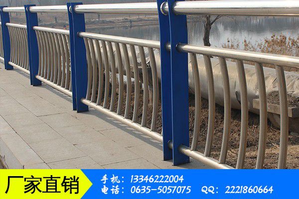 沧州泊头防撞钢护栏的优异特性