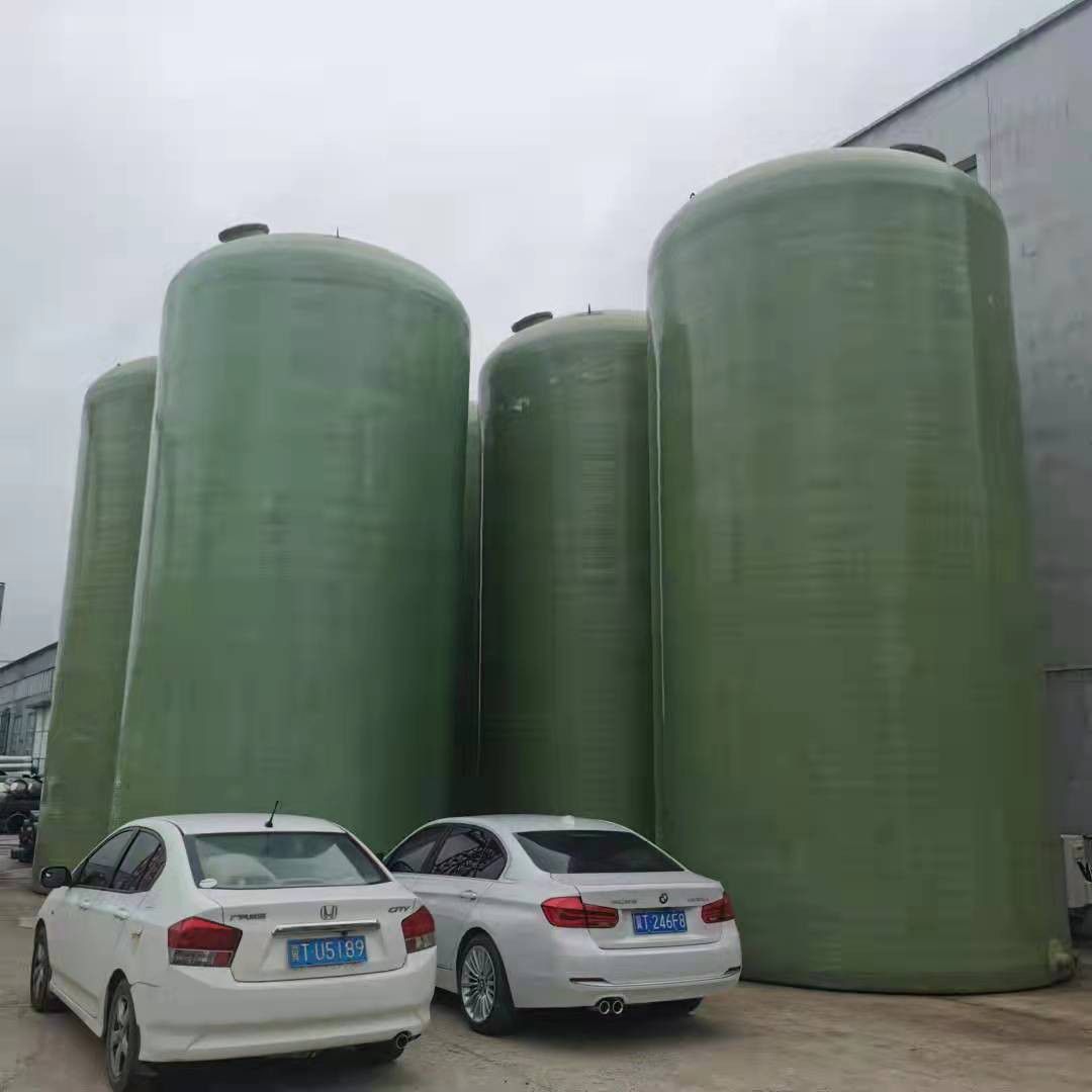 廊坊香河县大号型玻璃钢容器