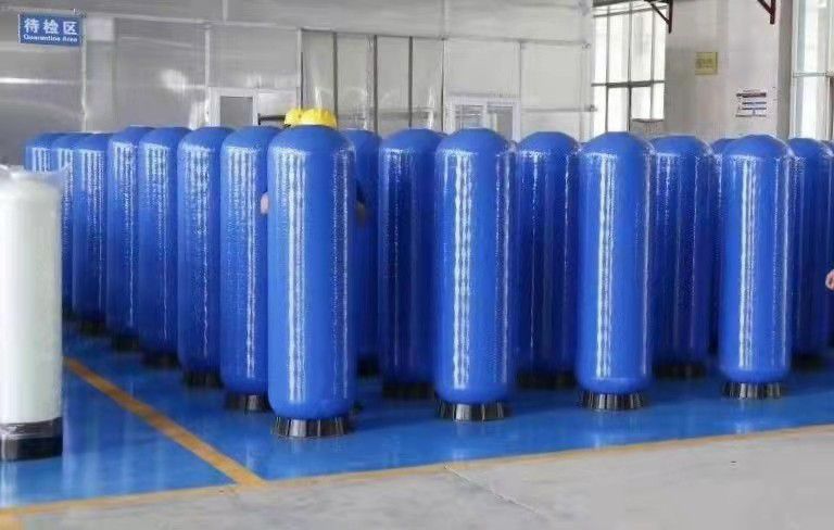 洛阳洛宁县硫酸玻璃钢容器制作过程