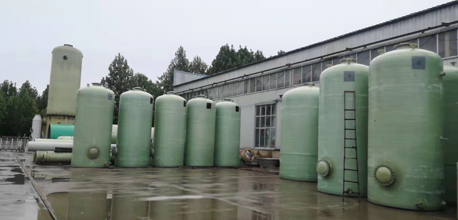 安宁市地埋式农村旱厕改造玻璃钢化粪池批发厂家