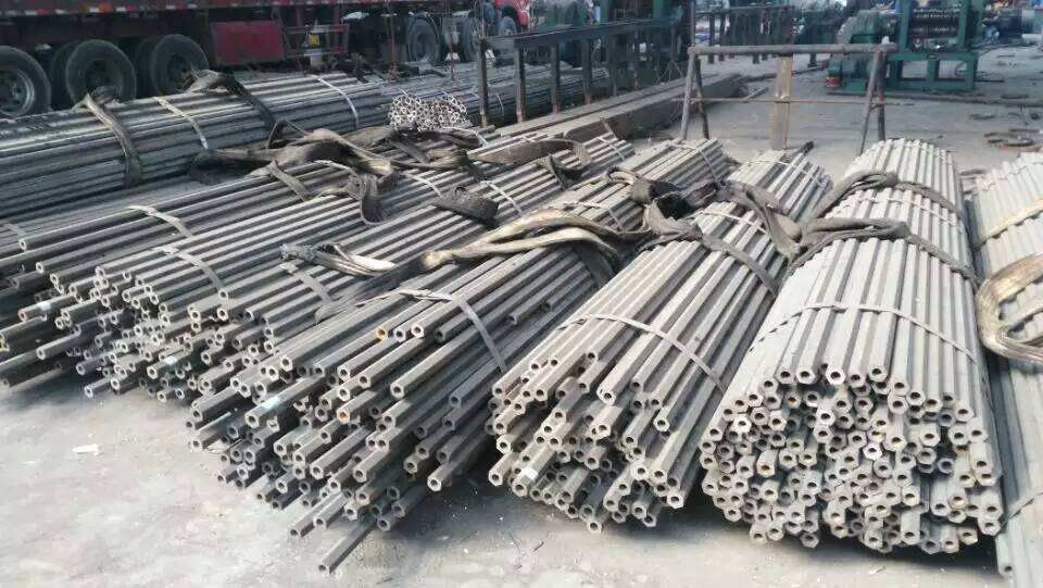 临沧市外六内圆钢管 行业的方式各有不同