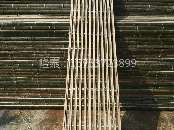 吐鲁番地区建筑竹架板