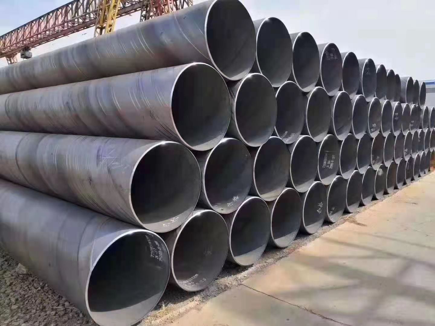 柳州大型钢管自动焊接