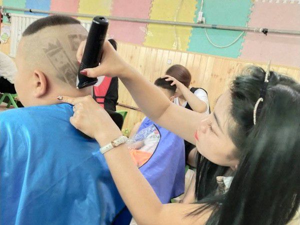海南藏族自治州儿童理发