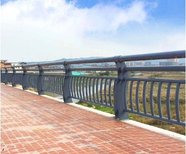 莆田涵江区不锈钢护栏环保基建同发力被双马力拉动