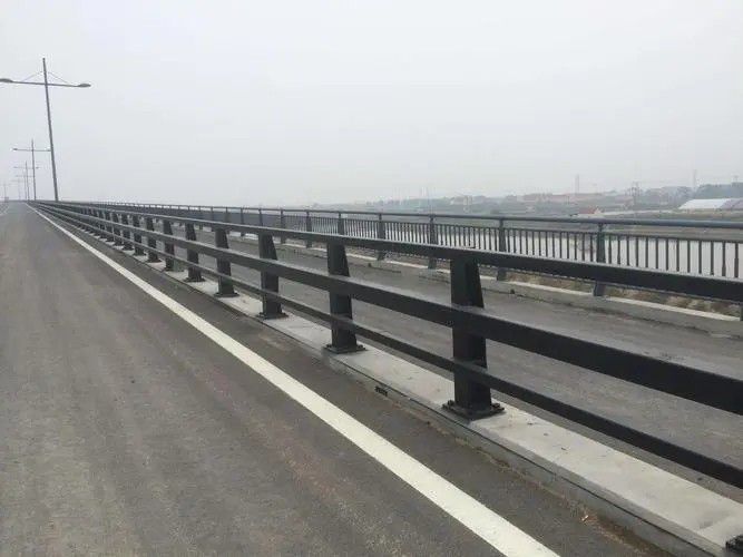 台州铝合金桥梁护栏