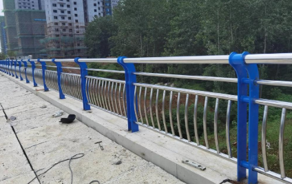 南豐橋梁防撞護欄